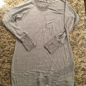 Athletes long sleeve top